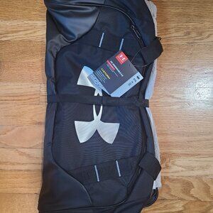 Under Armour Storm Undeniable 3.0 Medium Duffle Bag 61L Black NWT